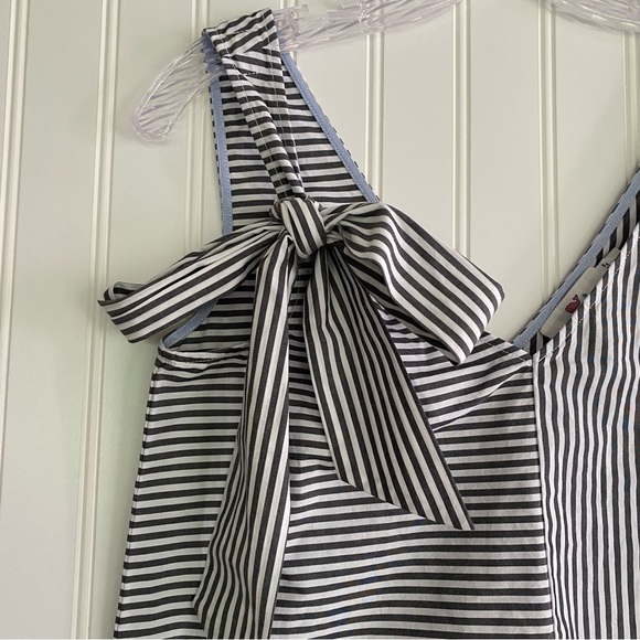 Vineyard Vines taffy stripe bow top blue/white SIZE XXS - Picture 4 of 10